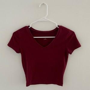 Women’s XS Wild Fable Maroon V-Neck Crop